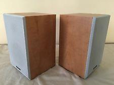 Lot de 2 speakers