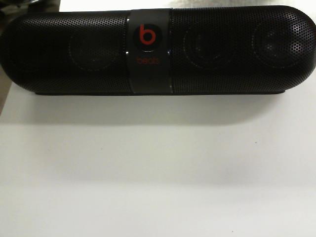 Beats pill+ dans boite+acc