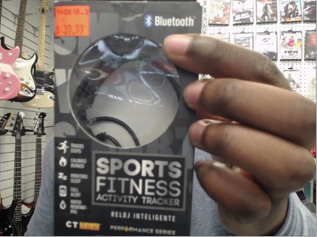 Sports fitness activity tracke