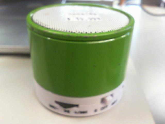 Mini green speaker