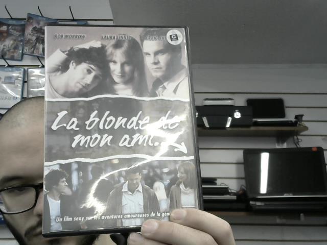 La blonde de mon ami