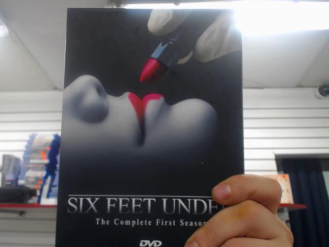 Six feet under: first season