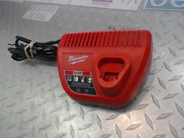 Chargeur batterie 12v