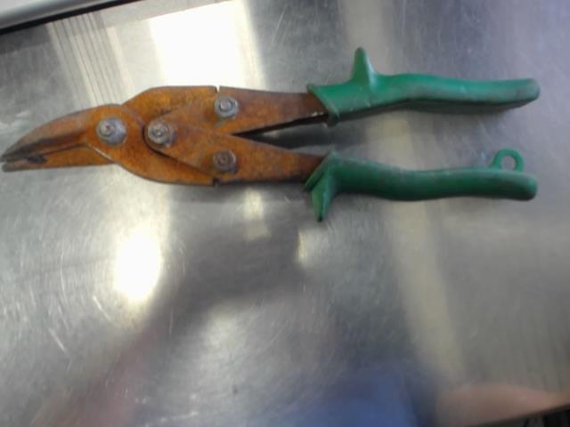 Wire cutter