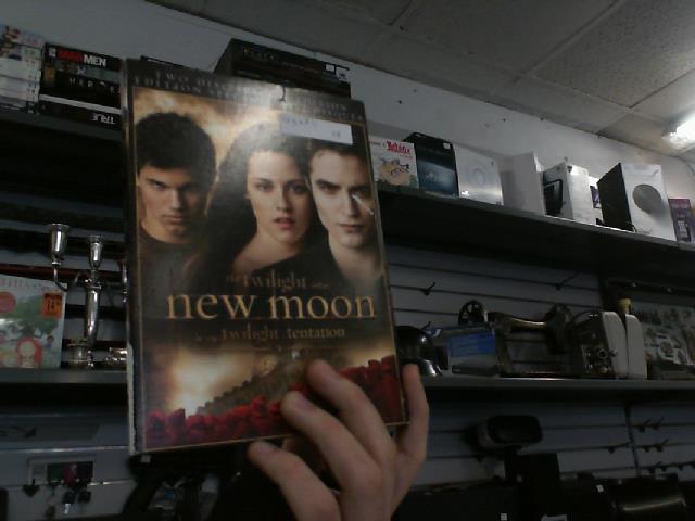 Twilight new moon