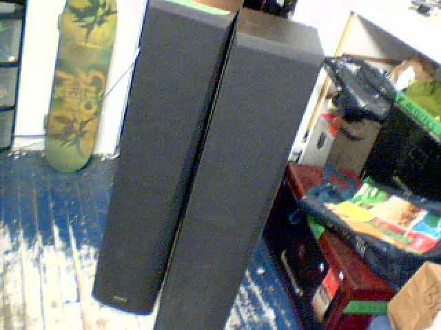 Paire tower speaker