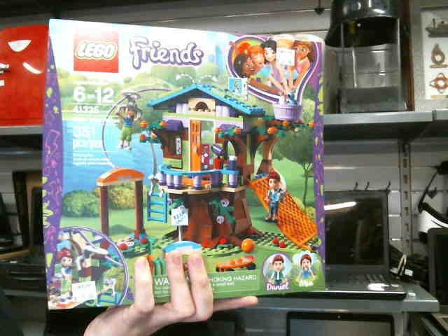 Cabane lego friends