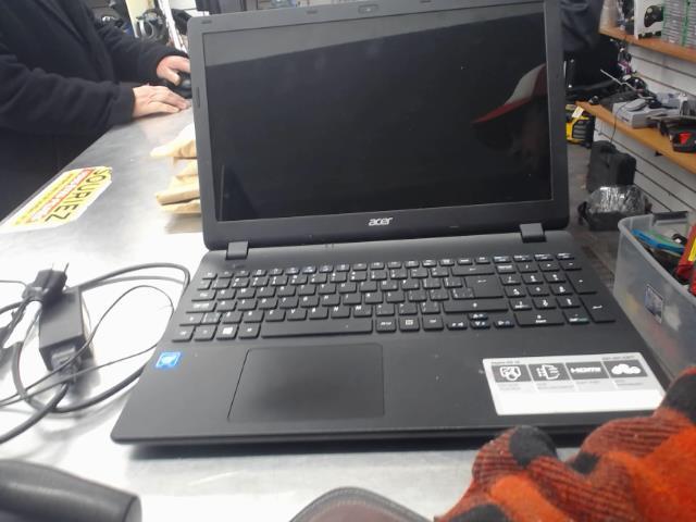 Portable acer 4gb de ram +acc