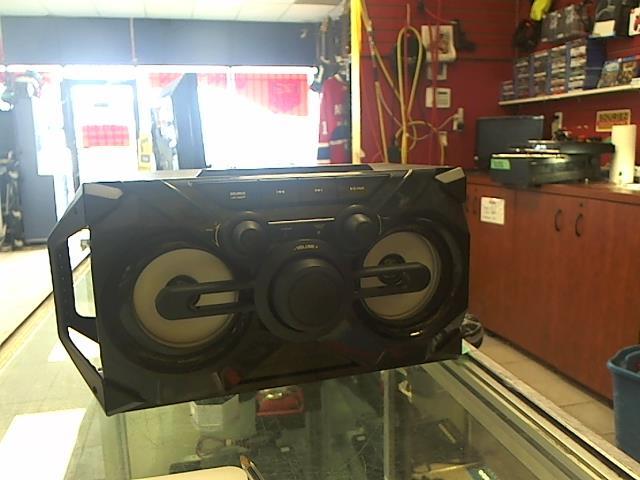 Speaker bluetooth