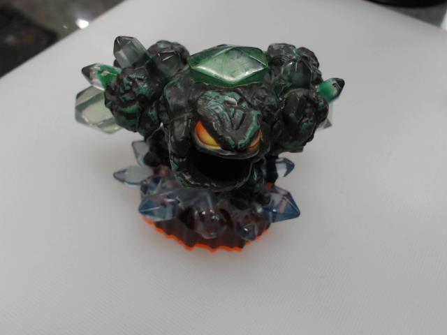 Petite figurine skylanders