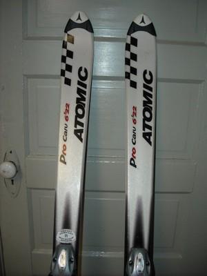 Atomic pro caru skis