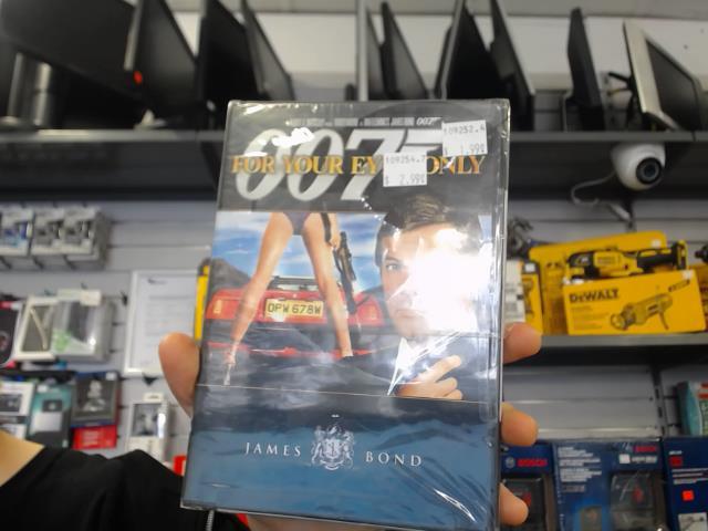 007 for your eyes only