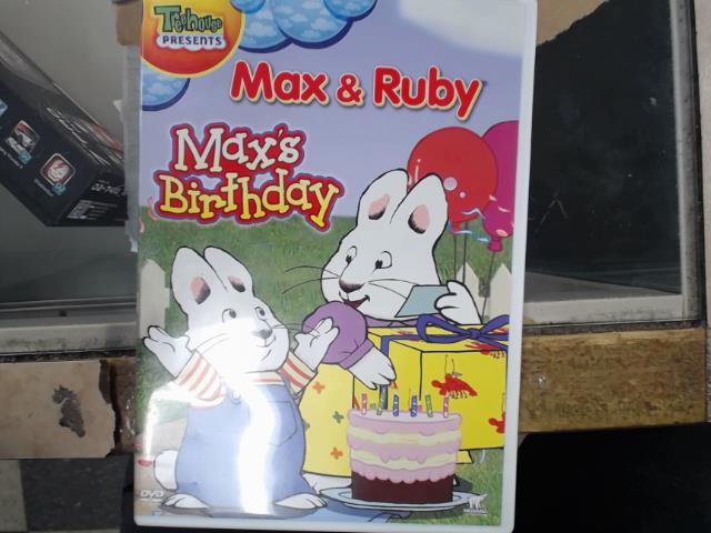 Max & ruby