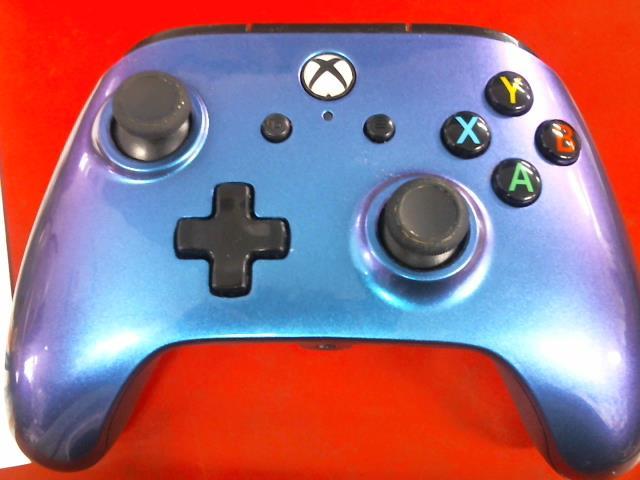 Manette xbox one mauve+fil