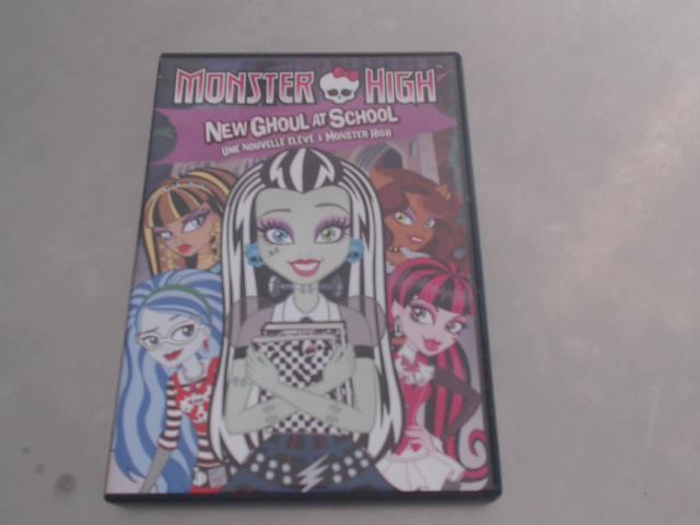 Monster high new ghoul at scho