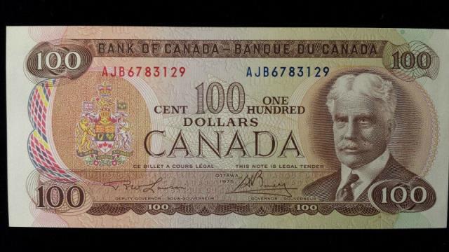 100 dollar canada