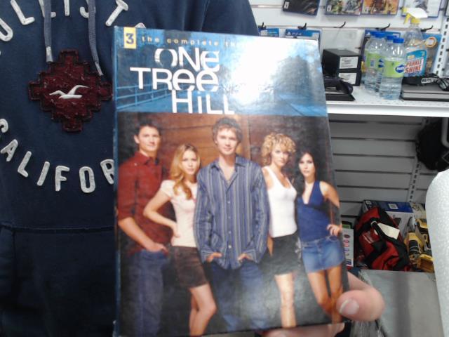 One tree hill season 3