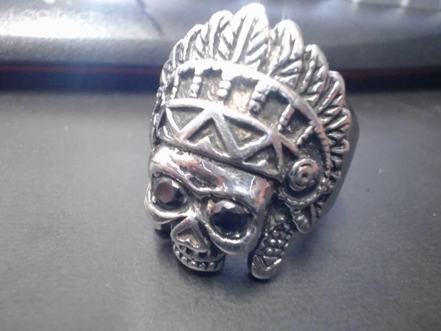 Bague tete de mort stailess