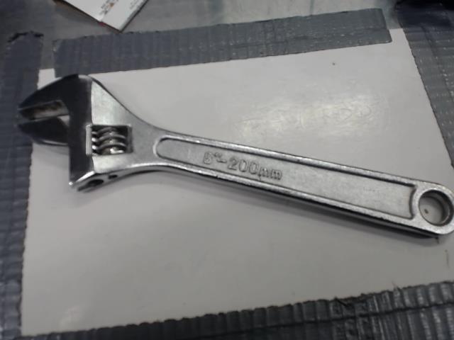 Wrench gris