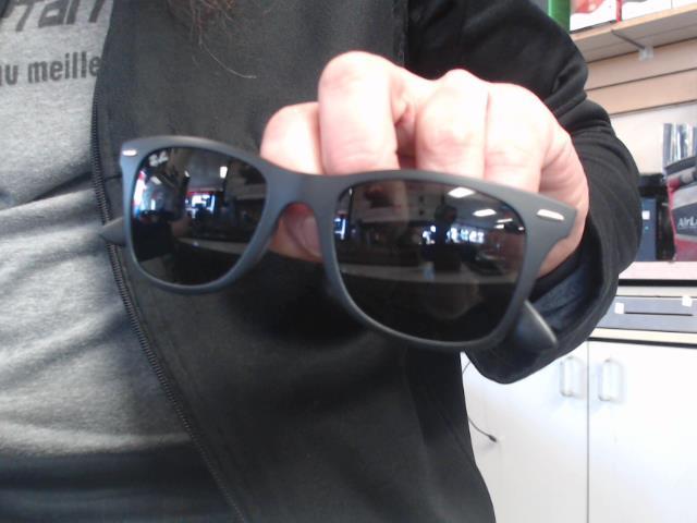 Ray ban black matte