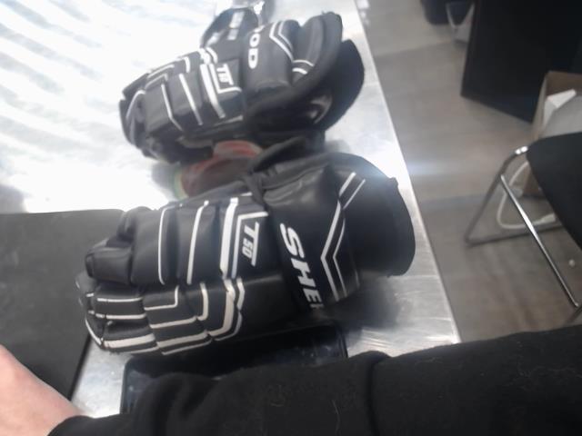 Paire de gant pour hockey jeune