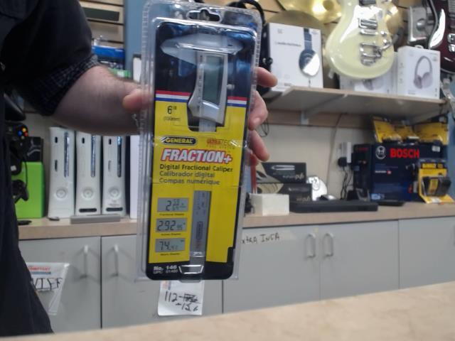 Digital fractional caliper