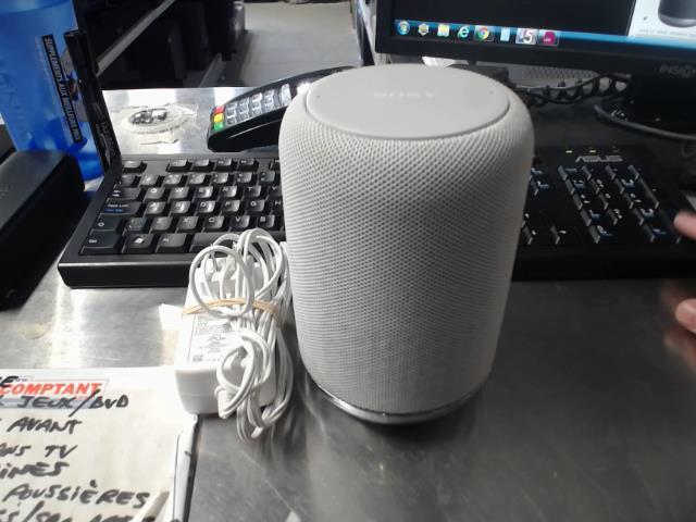 Smart speaker google assistant