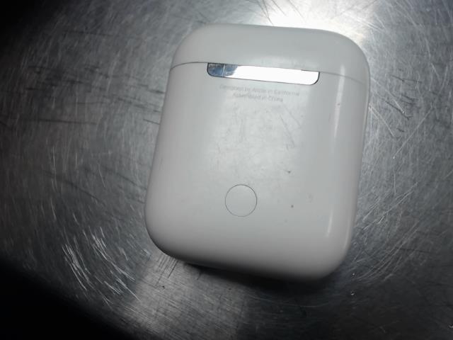 Air pods + case charger