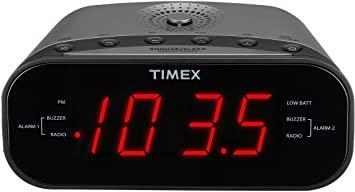 Am/fm clock radio with digital tuning