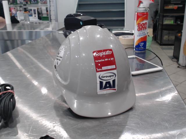 Casque de construction