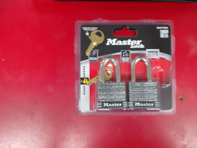 Lot de 2 cadenas masterlock neuf