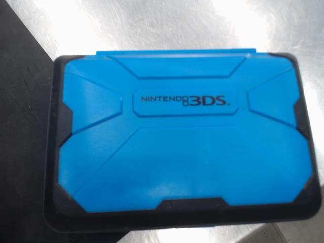 Etuit a 3ds et cartouches de jeux