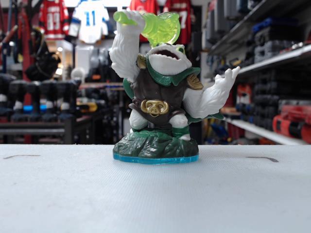 Bonhomme skylander