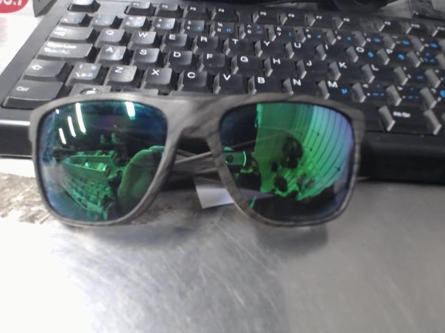 Lunettes oakley