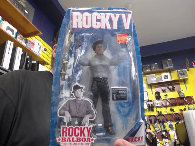 Figurine rocky v