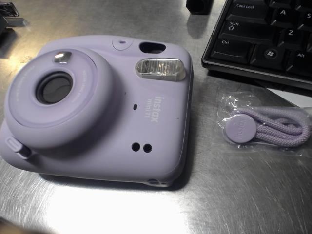 Instax mini 11 mauve neuve