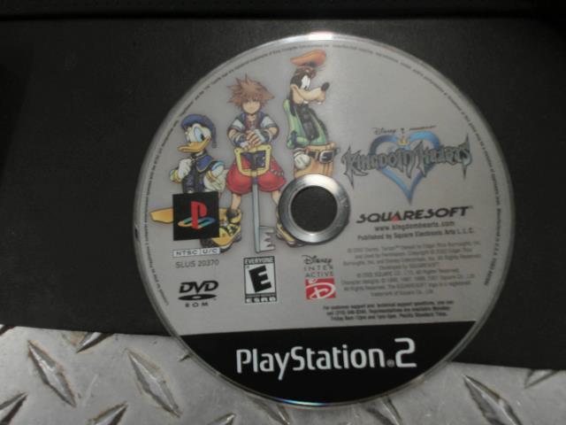 Kingdom hearts  ps2 jeux disc only