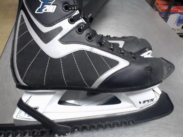 Patins de hockey  gr 8