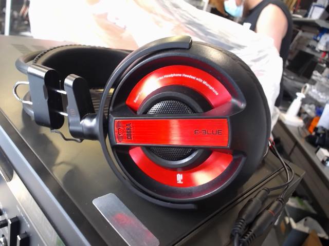 Headphone gaming avec micro rouge noir