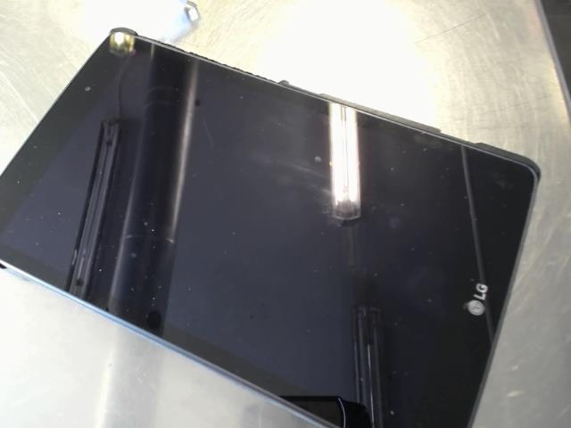 Tablette 8'' 16gb + case + chrg  vendu