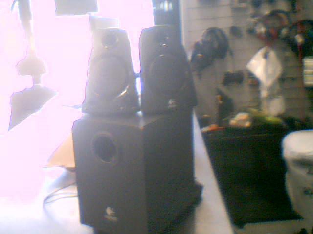 Kit de 2 speaker+sub pour ordi logitech