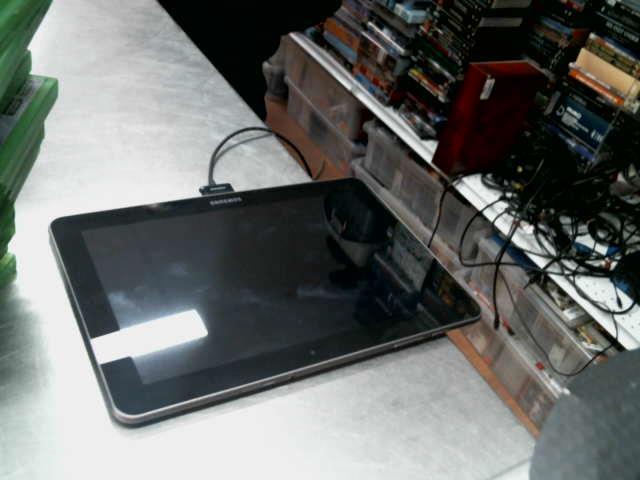 Tablette + fil de charge