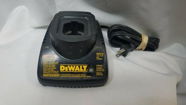 Chargeur dewwalt dw9118