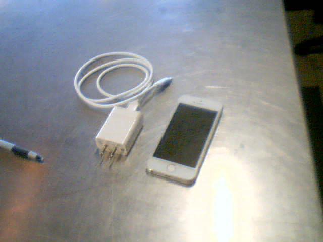 Iphone 5s 16gb+charge