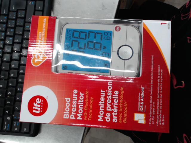 Blood pressure monitor