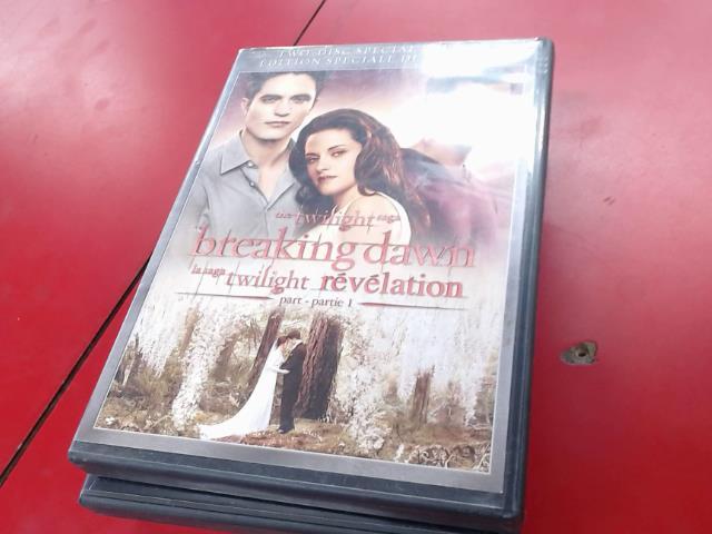 The twilight saga breaking dawn