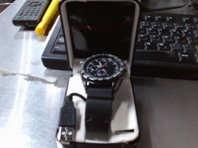 Montre camera + fils dsbo