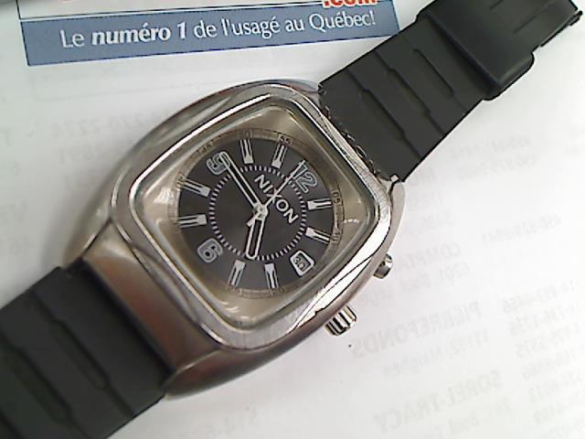 Nixon rocker outlet watch