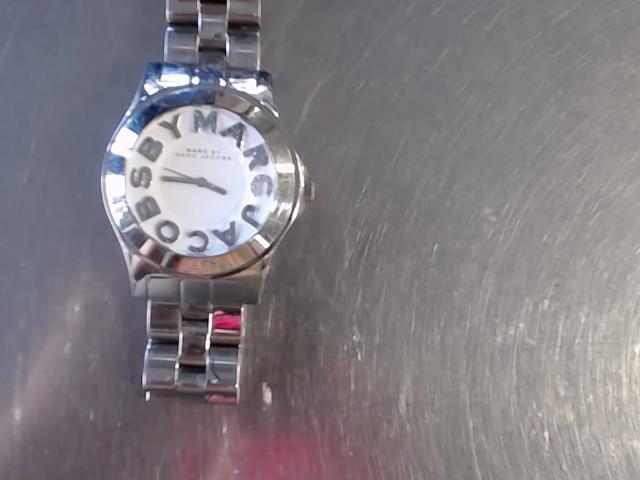 Montre pour femme