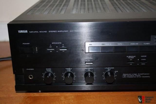 Yamaha naturel sound stereo amplifier